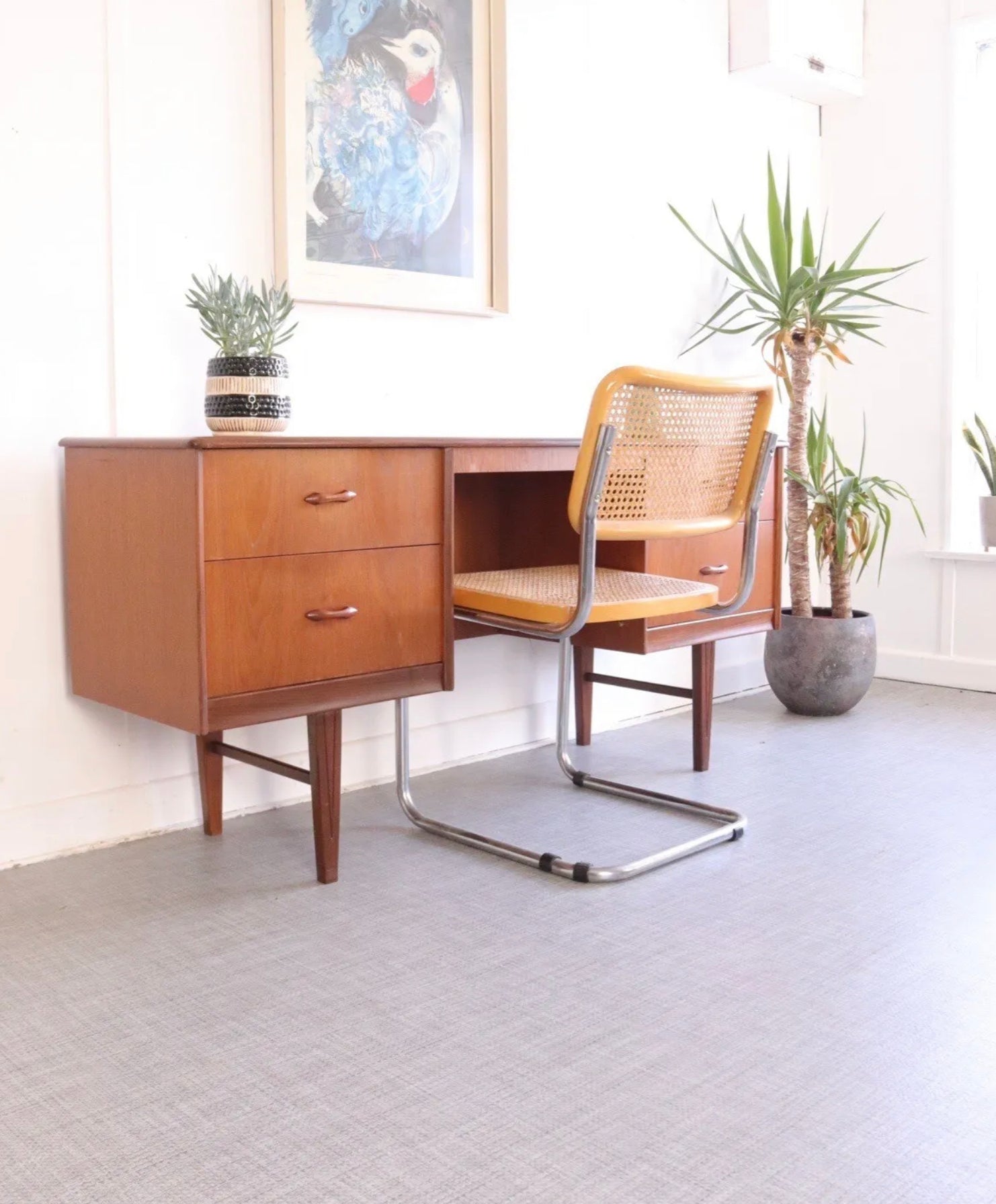 Homeworthy Mid Century Teak Vintage Desk /Home Office Retro Danish Style - teakyfinders