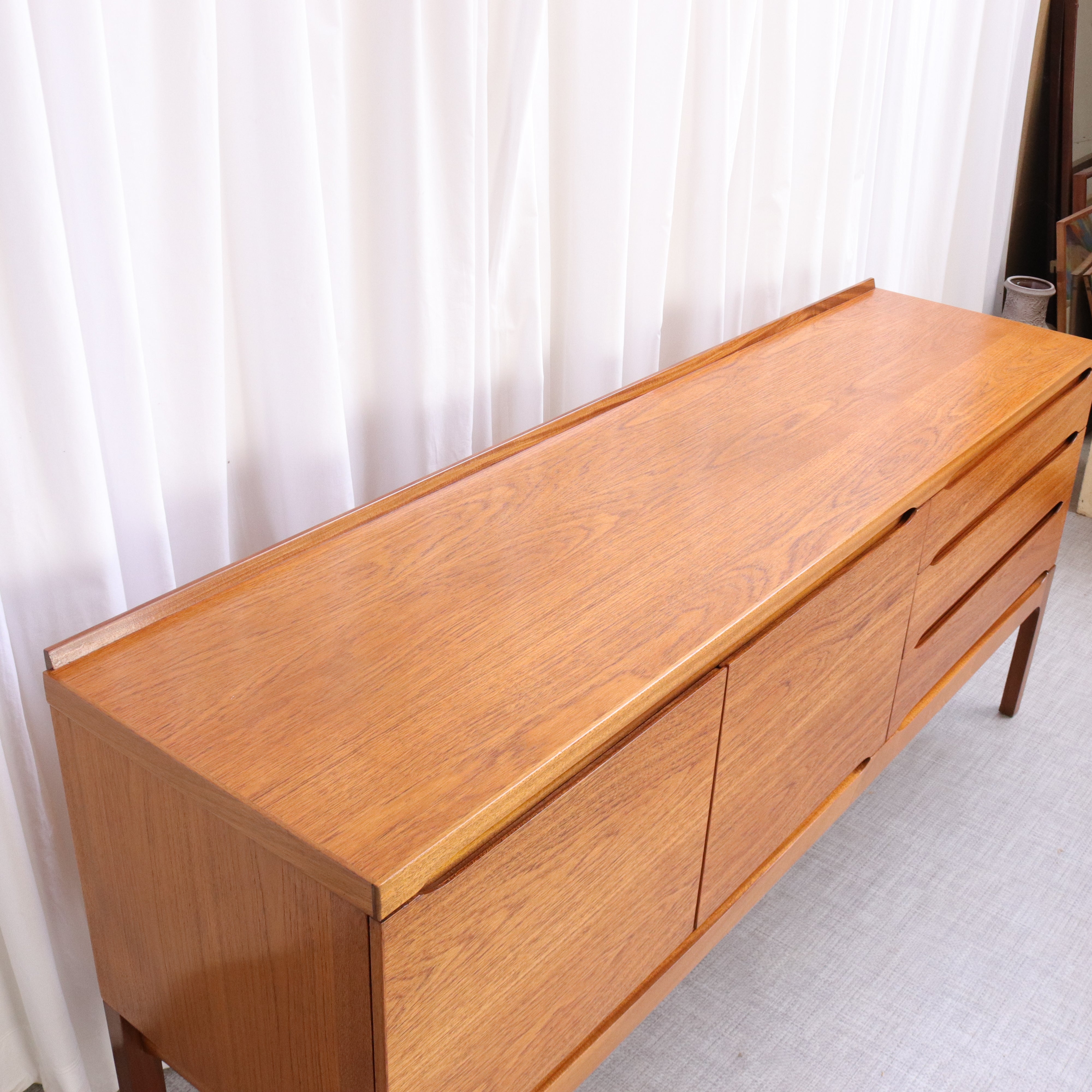 Meredew Lancer Teak Sideboard - teakyfinders