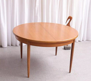 6224 G Plan Fresco Round Teak Extendable Dining Table V b Wilkins Stunning Condition - teakyfinders