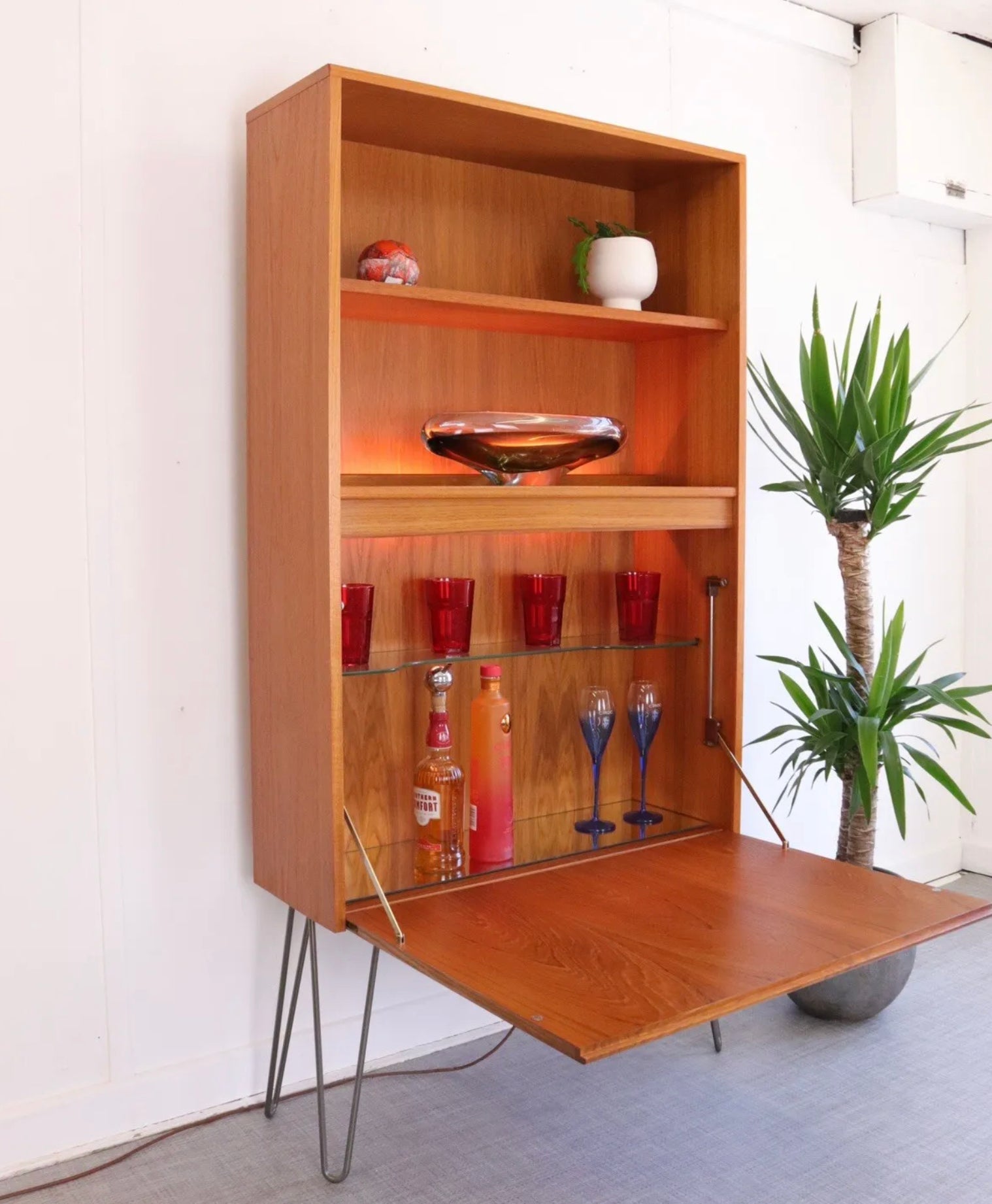 G Plan Teak Bookcase/Drop Leaf Drinks Cabinet Hairpin Legs - teakyfinders