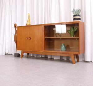 6221 Vintage Bookcase Glazed Sideboard Mid Century In Light Oak By Meredew 60s - teakyfinders