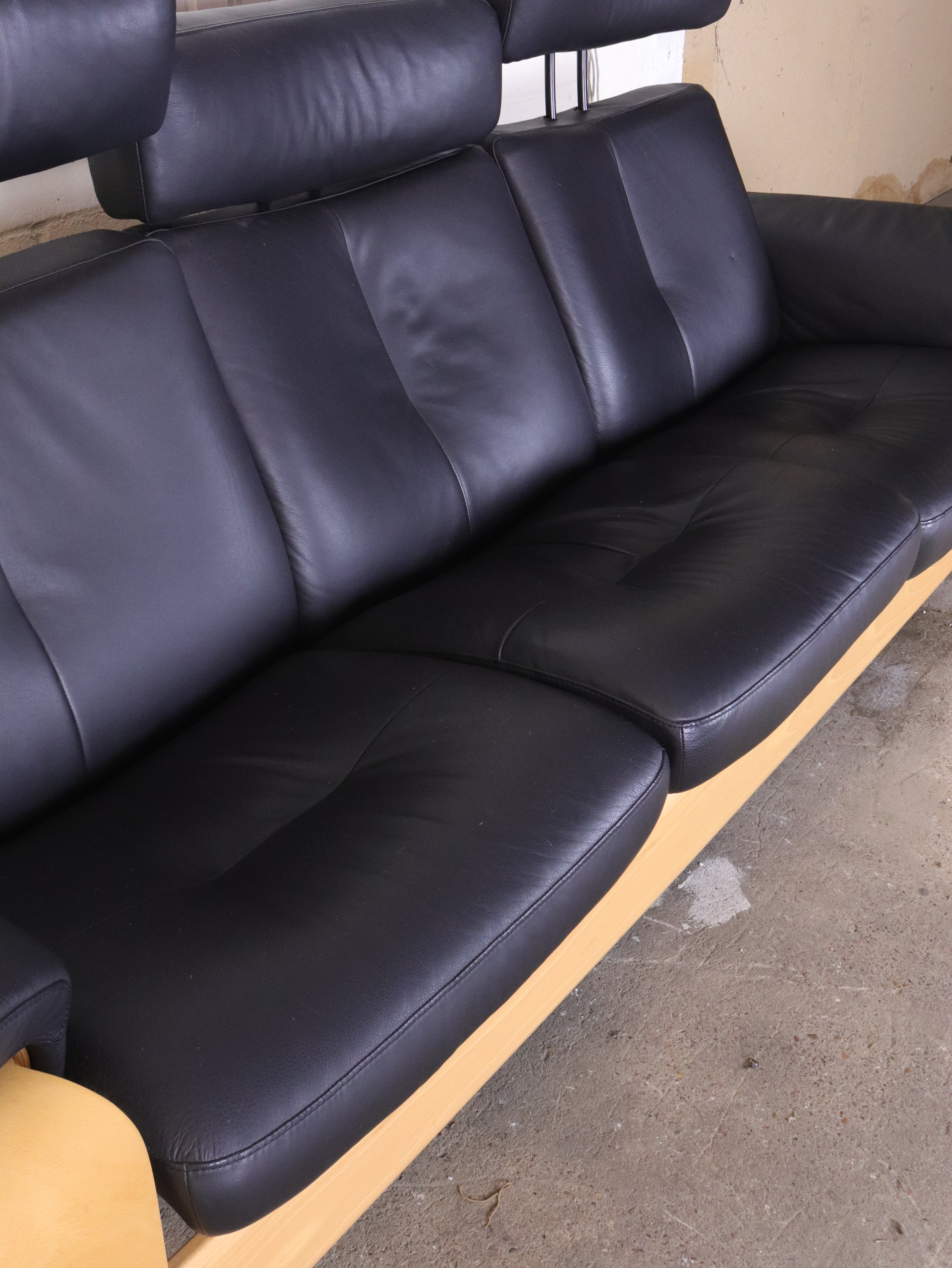 Scandinavian Ekornes Stressless Pegasus Black Leather Sofa Mid Century 3 Seater - teakyfinders