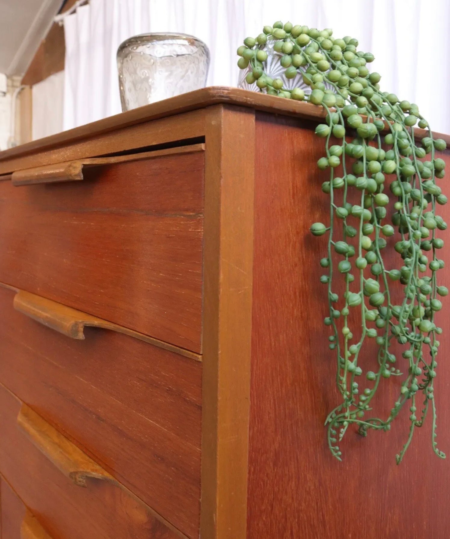 Vintage Mid Century Teak Chest Of 5 Drawers - teakyfinders