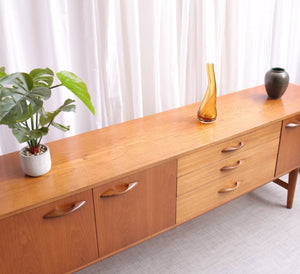 6225 VINTAGE LONG-JOHN TEAK SIDEBOARD AVALON RETRO 60s Mid Century Danish - teakyfinders