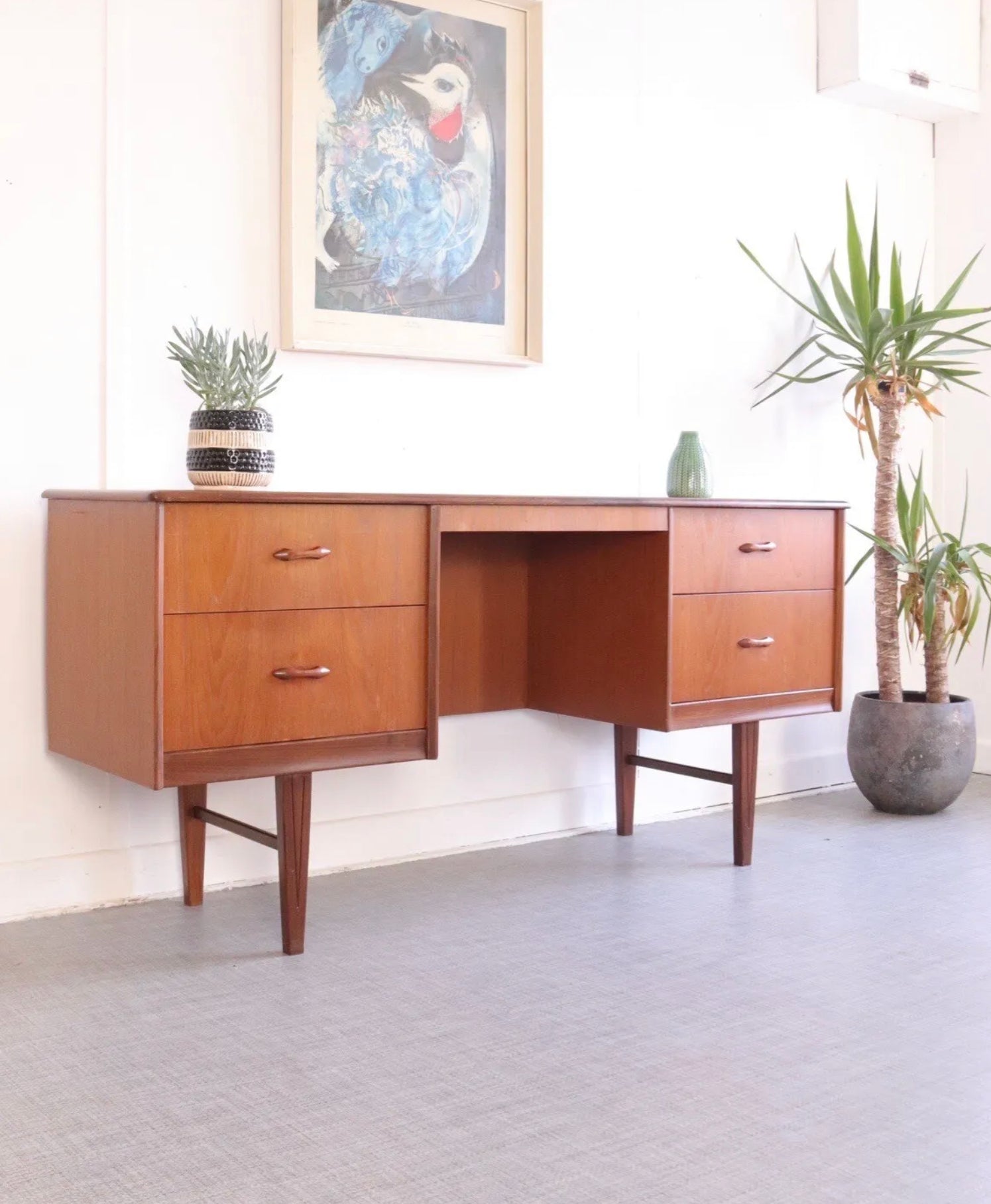 Homeworthy Mid Century Teak Vintage Desk /Home Office Retro Danish Style - teakyfinders