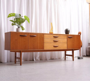 6225 VINTAGE LONG-JOHN TEAK SIDEBOARD AVALON RETRO 60s Mid Century Danish - teakyfinders