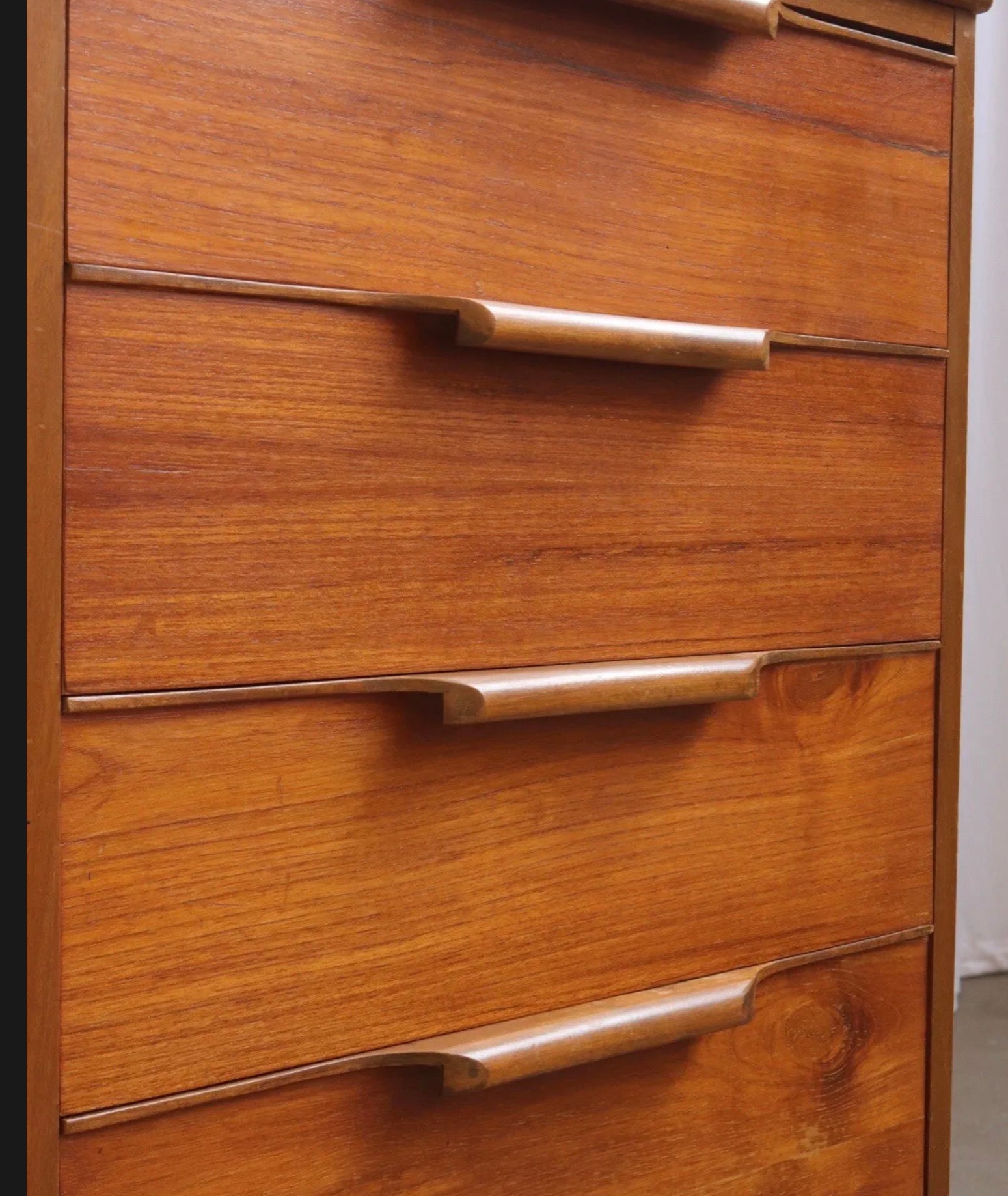 Vintage Mid Century Teak Chest Of 5 Drawers - teakyfinders