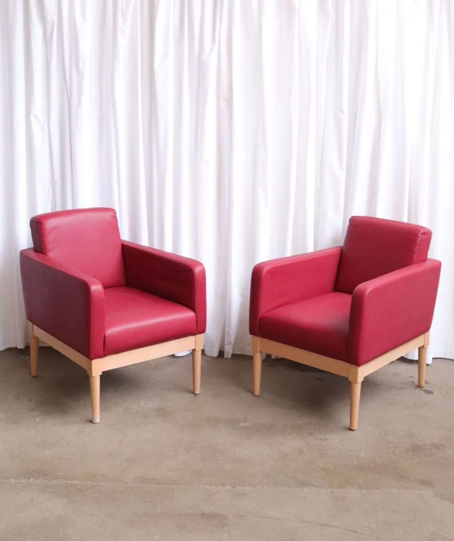 Pair Modern Cocktail Arm Chairs In Red Vinyl And Beech Stunning Quality - teakyfinders