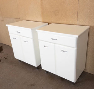 Vintage Style Pair of Bedside Tables with Drawers - High Gloss White - teakyfinders