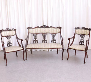 6205 Stunning Victorian Antique Parlour Suite: 7-Piece Mahogany Settee & Chairs Set - teakyfinders