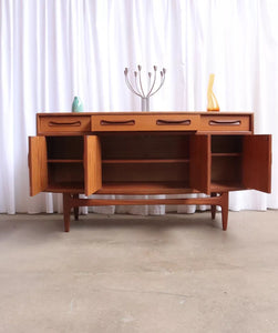 VINTAGE MID CENTURY G PLAN FRESCO TEAK SIDEBOARD - teakyfinders