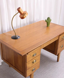 Vintage  1960s Mid Century Teachers School Light Oak Desk Home Office - teakyfinders