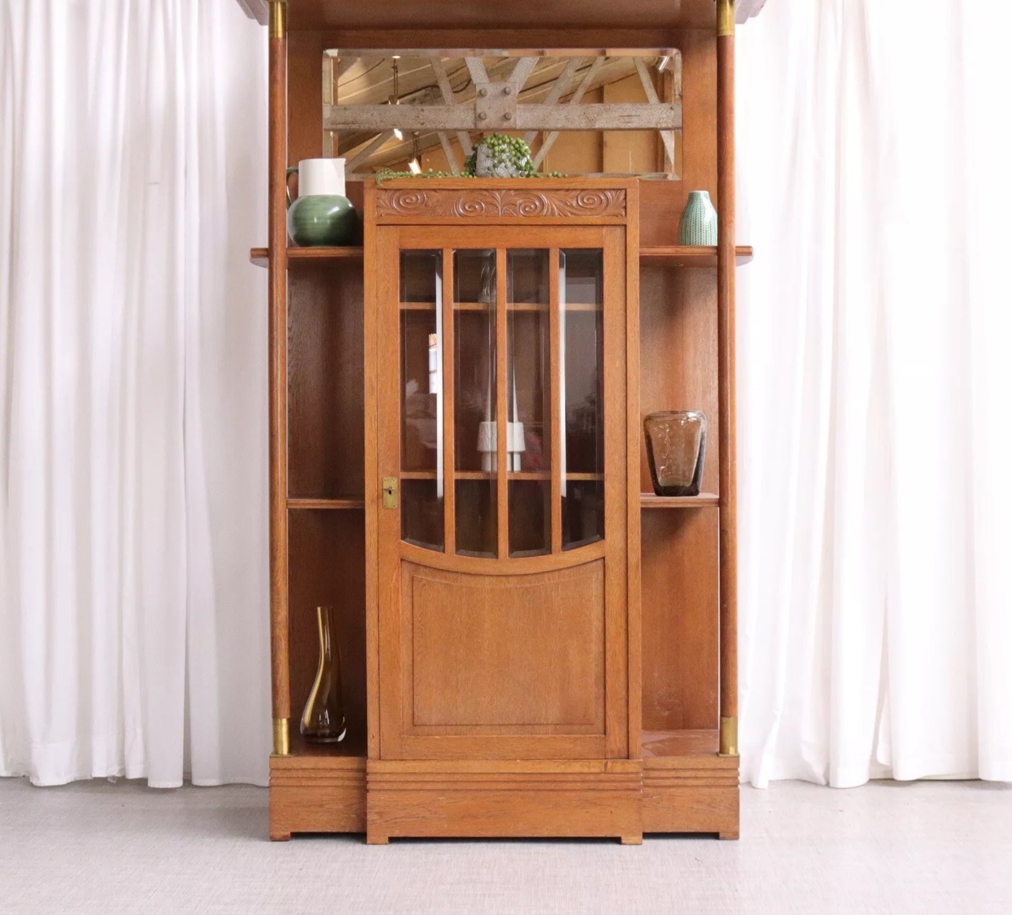 6195 Vintage Arts And Crafts Display Cabinet In Oak Stunning Quality Book Shelf - teakyfinders