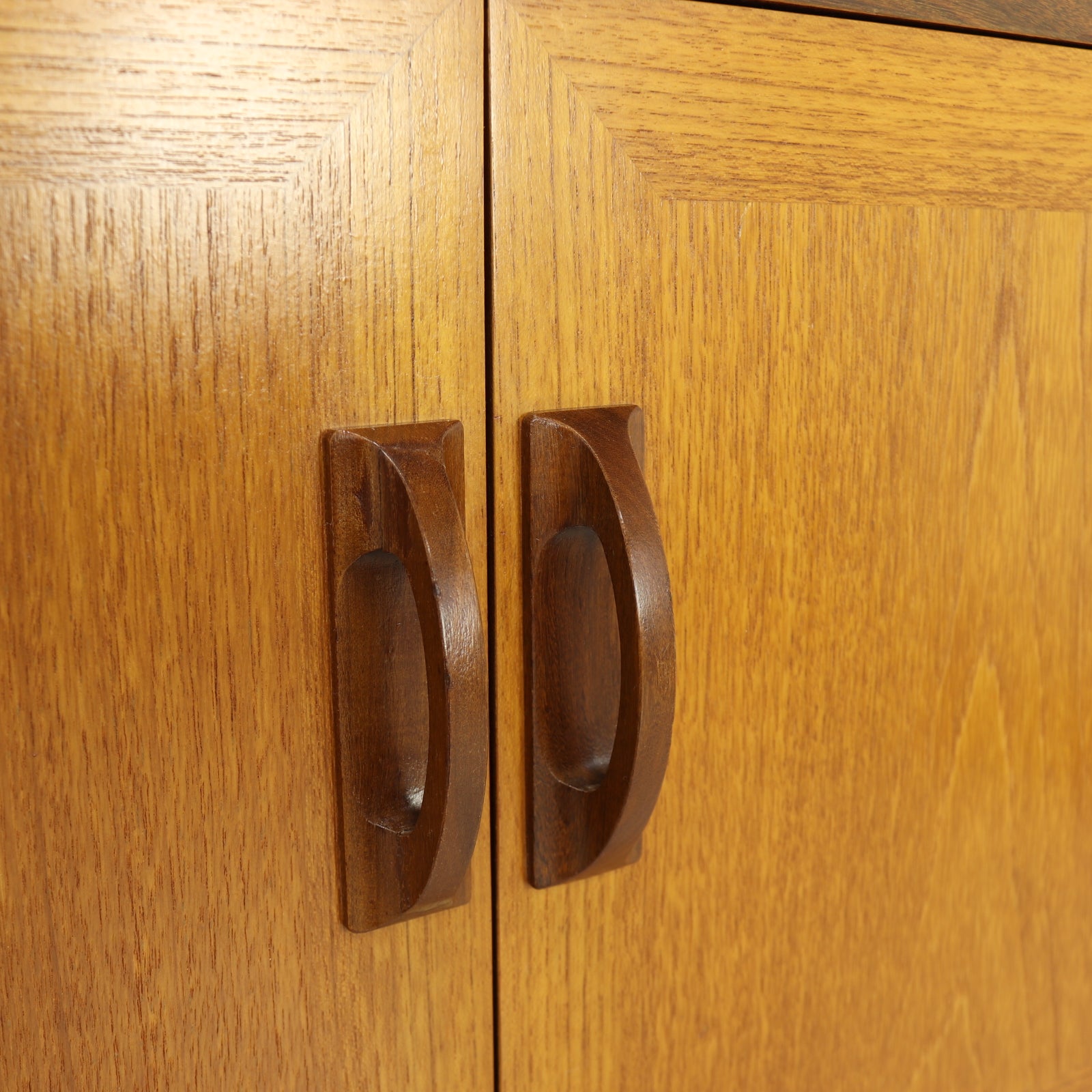 G plan Sierra Teak Small Sideboard on Hairpin Legs - teakyfinders