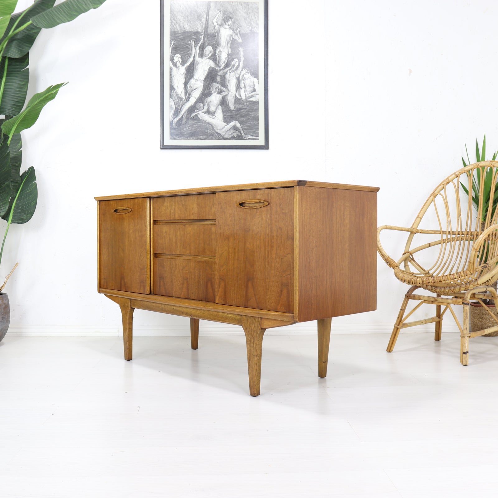 Jentique Compact Size Teak Sideboard - teakyfinders