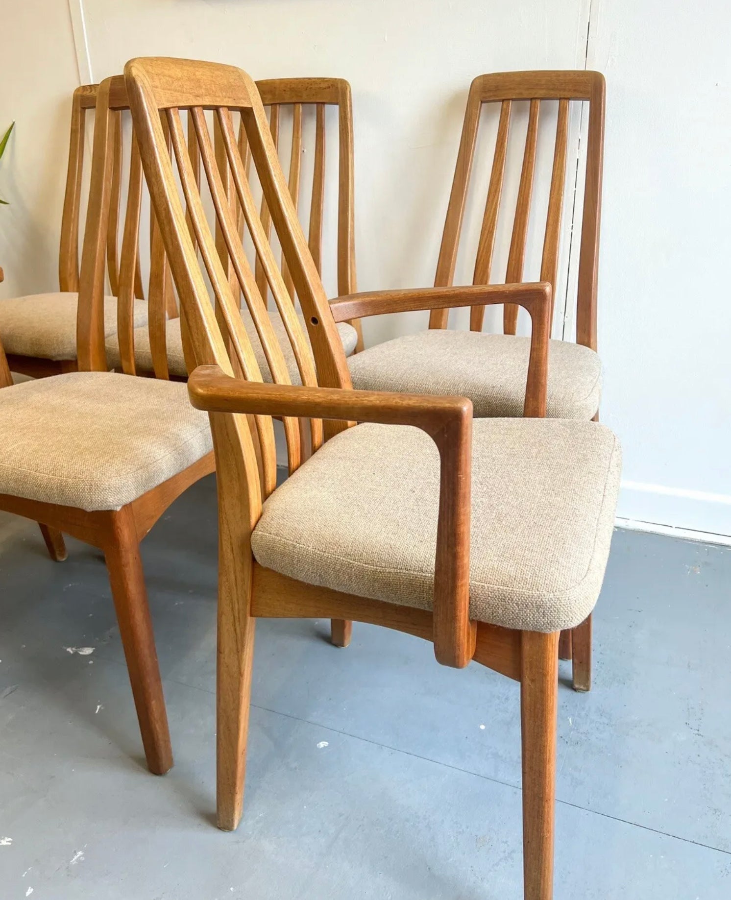 Set of 6 Benny Linden Teak Dining Chairs - teakyfinders