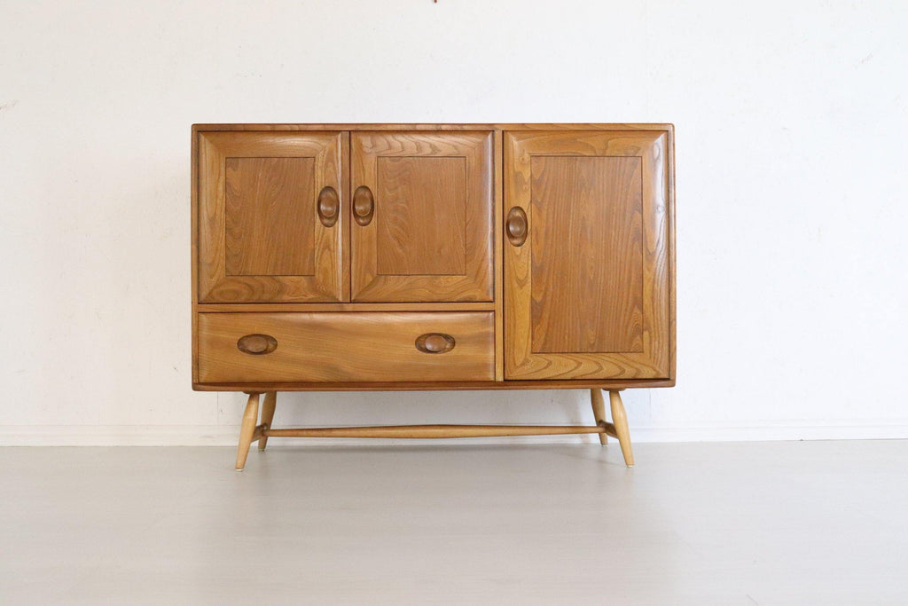 Ercol Sideboard , Model 366, Solid Beech and Elm - teakyfinders