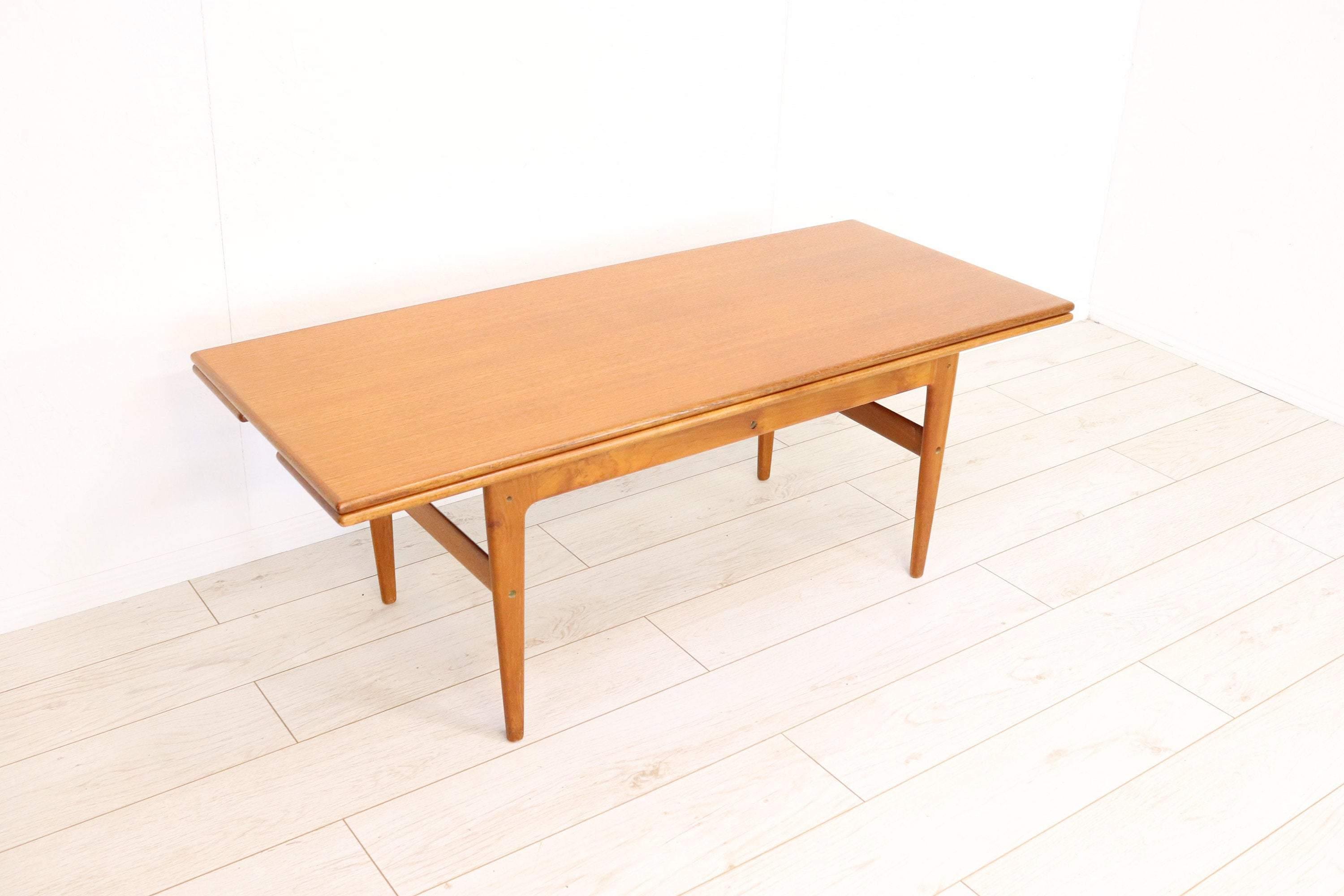 Danish Kai Kristiansen Metamorphic Table - teakyfinders