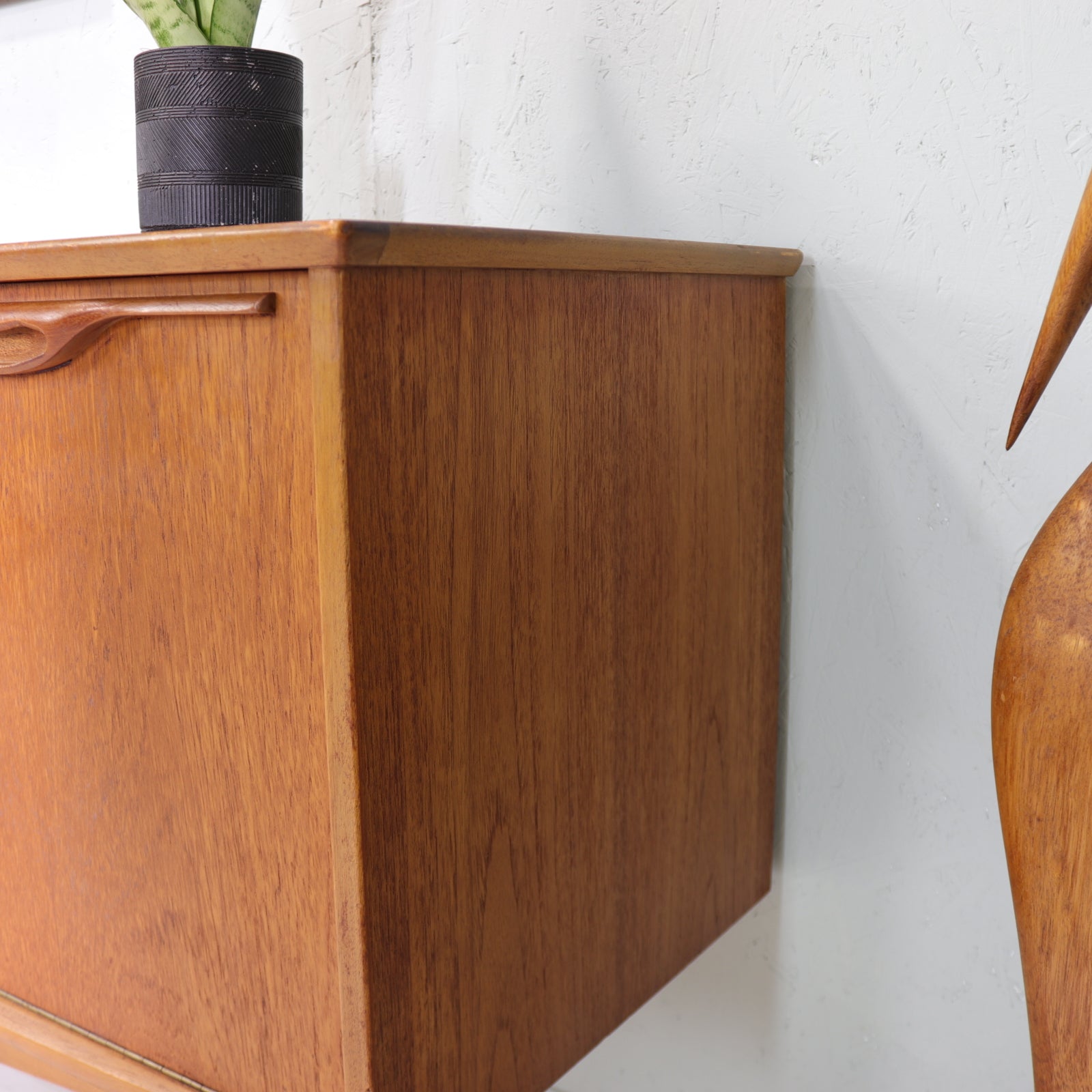 Jentique Long Teak Sideboard - teakyfinders