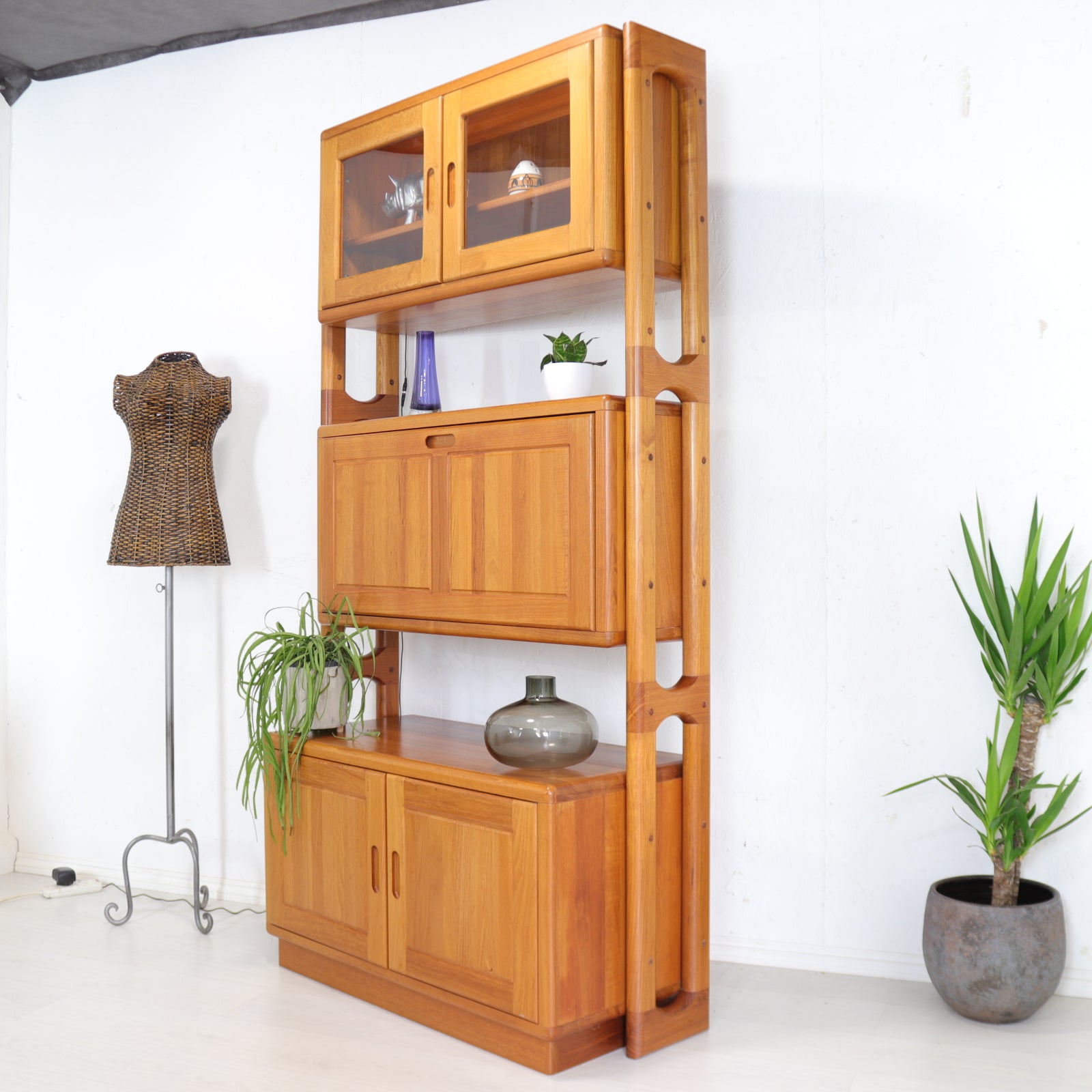 Dyrlund Teak Modular Room Divider Unit - teakyfinders