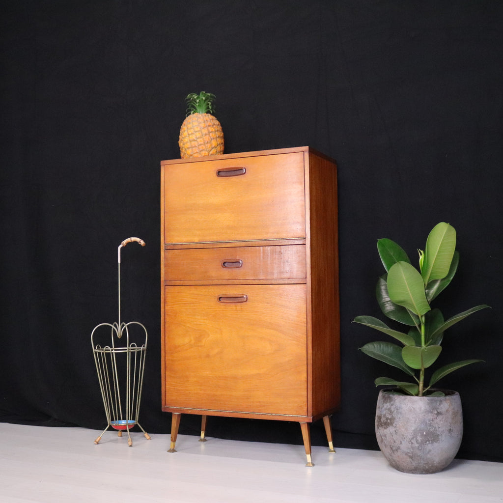 Vintage Compact Drinks Cabinet in Teak - teakyfinders