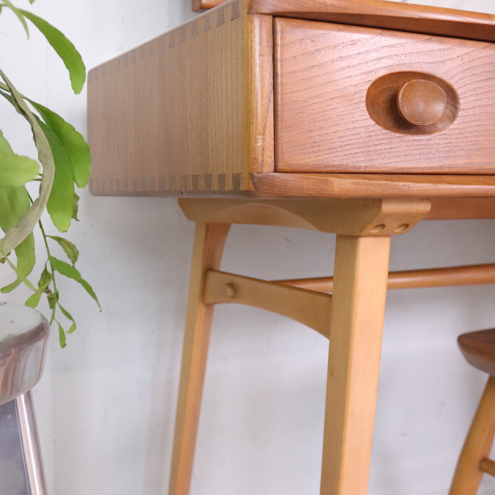 Ercol Rare Blonde Dressing Table with Mirror - teakyfinders