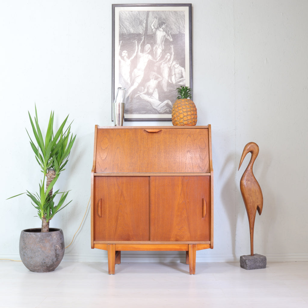 Compact Retro Teak Drink Cabinet - teakyfinders