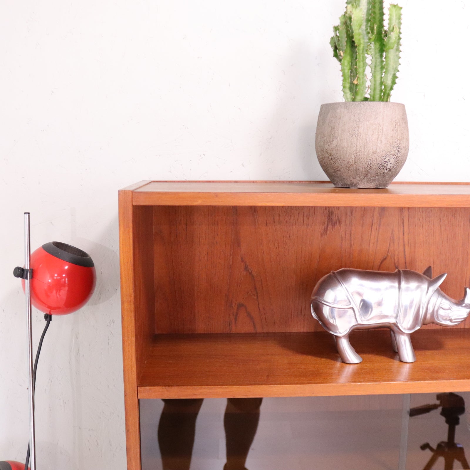 Large Danish Teak Display Unit on Hairpin Legs - teakyfinders