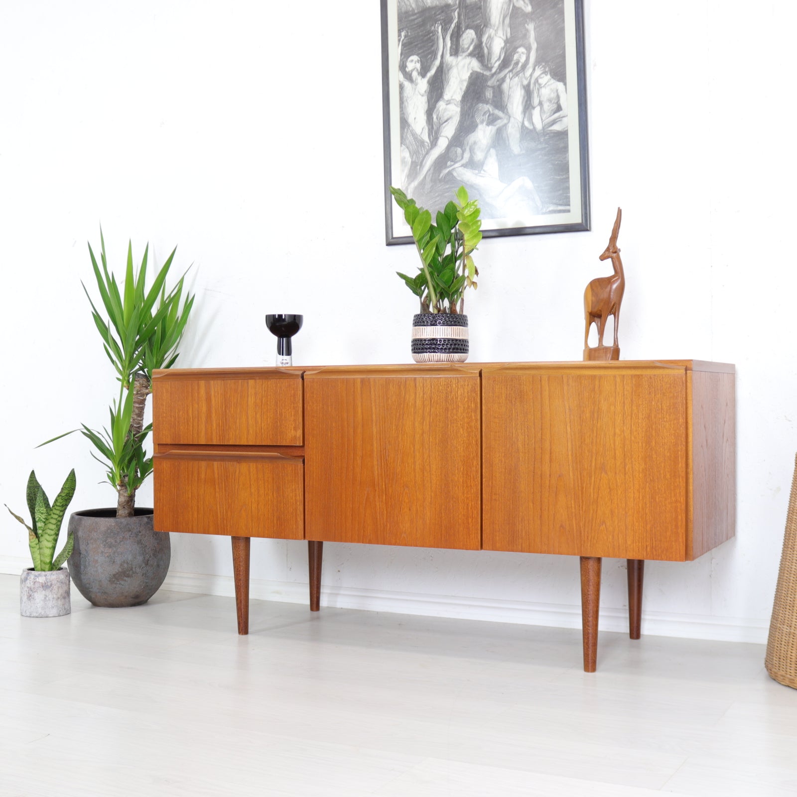 Morris of Glasgow Compact Teak Sideboard - teakyfinders