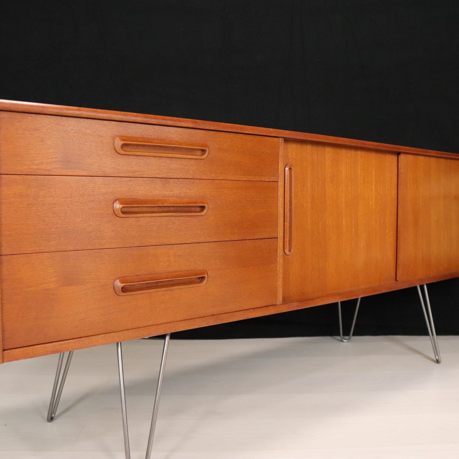 Jentique Teak Sideboard on Hairpin Legs Vintage Retro Furniture - teakyfinders