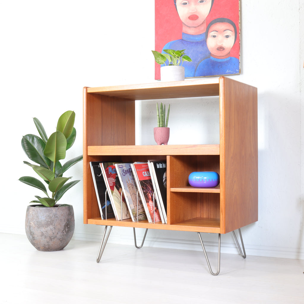 Retro Danish Bornholm Teak Media LP Vinyl Storage Cabinet - teakyfinders