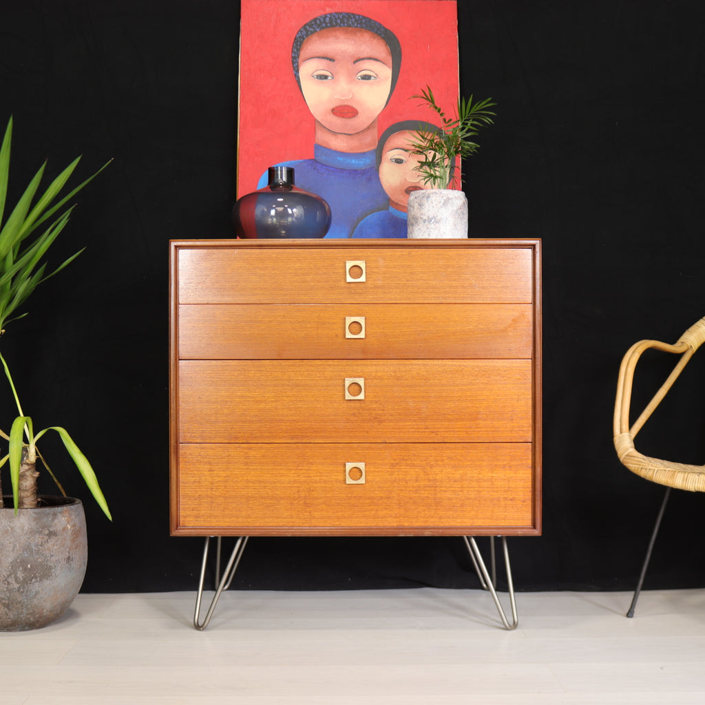 G plan Form Five Teak Chest Of Drawers on Hairpin Legs - teakyfinders