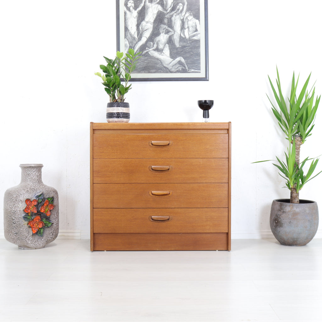 William Lawrence Teak Chest of Drawers - teakyfinders